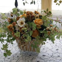 Golden_yellow_arrangement_medium